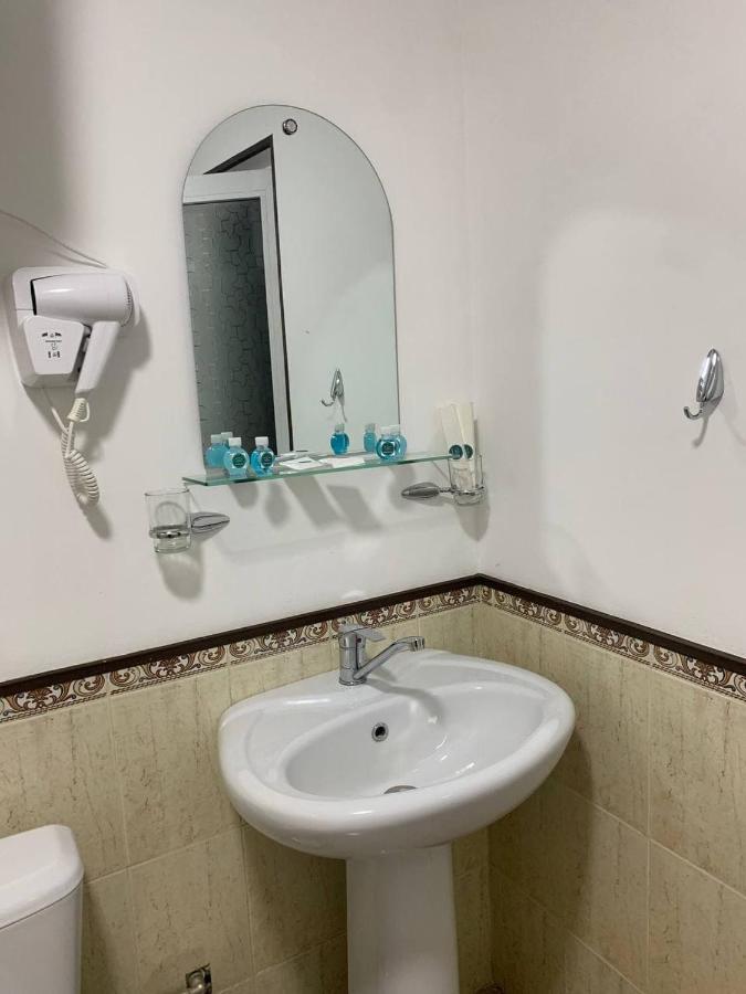 Ikan Registon Hotel Szamarkand Kültér fotó