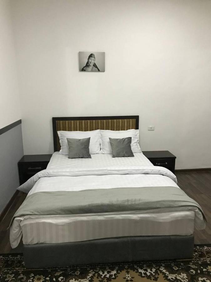 Ikan Registon Hotel Szamarkand Kültér fotó
